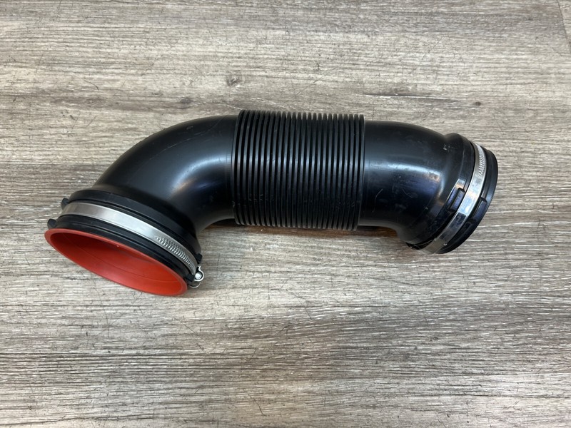 2018-2023 Volkswagen Atlas Engine Air Intake Hose OEM ASSY Part# 3QF-129-680