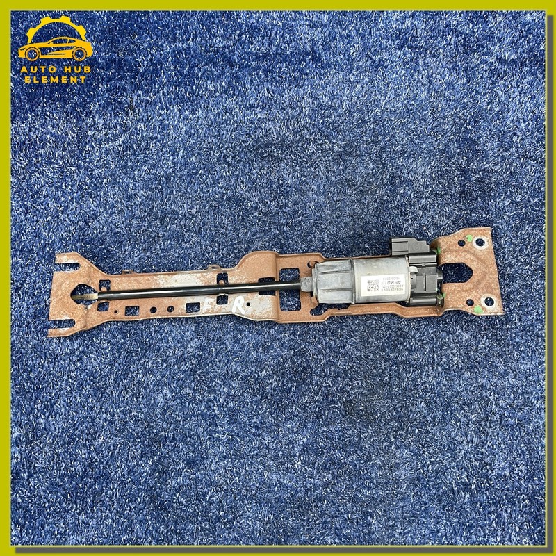 2013-2018 RAM 1500 Front Right Seat Track Adjuster Motor Assembly OEM 1524409