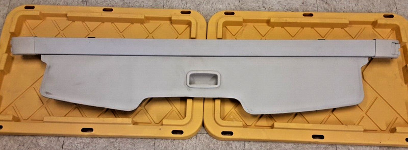 2010 Land Rover Range Rover Sport Trunk Cargo Upper Retractable Cover Ivory