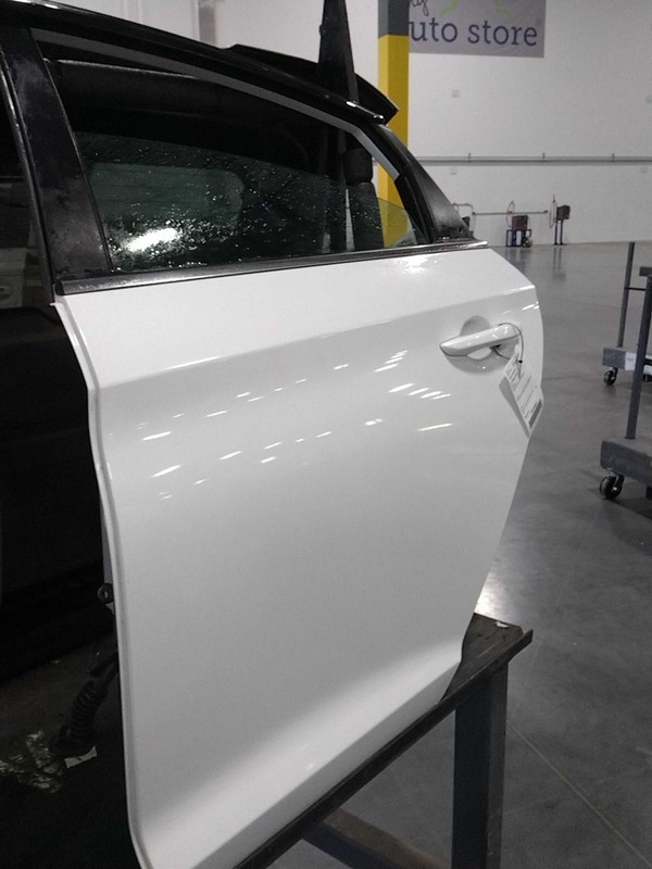 2019 Hyundai Sonata Left Rear Door White 665920 76K Miles OEM Used