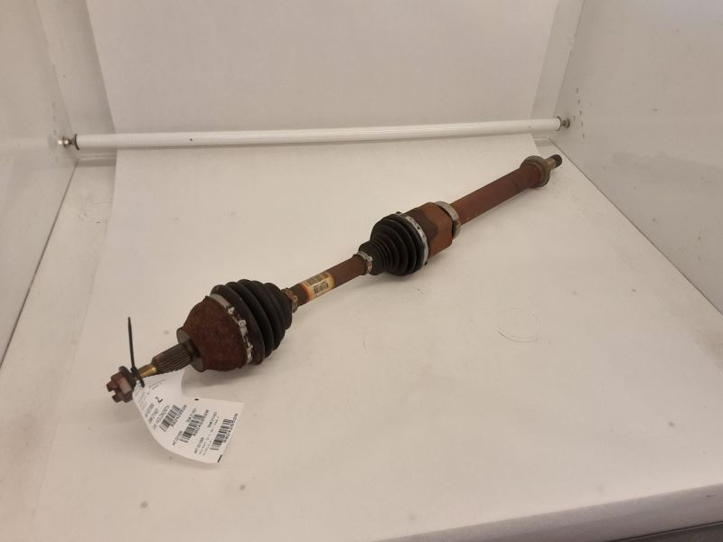 Passenger Right Axle Shaft Front 2.0L 2WD Fits 13-19 ESCAPE 2428520