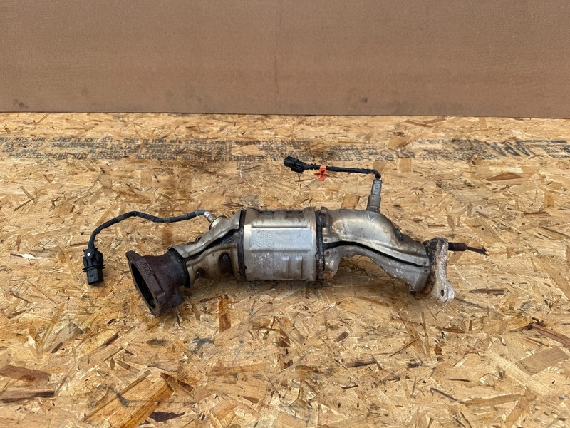 KIA STINGER 18-23 OEM RIGHT PASSENGER MANIFOLD MUFFLER EXHAUST PIPE TUBE 3.3T