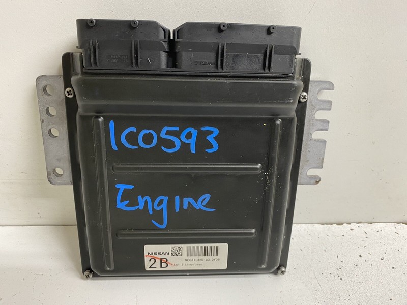 2003 Nissan Pathfinder MEC31-320 3.5 Auto Engine Computer Module Ecu Ecm Pcu Pcm