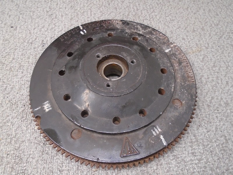 Used Johnson-Evinrude Looper Flywheel Assy 583428 0583428 0583372 88-2001 140 Hp