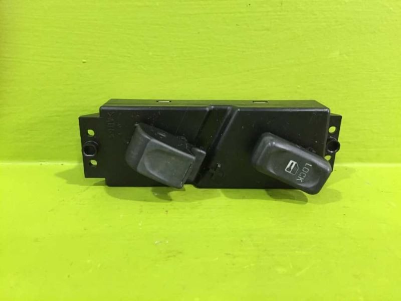 95 96 97 98 99 00 01 02 ISUZU TROOPER RIGHT FRONT DOOR LOCK SWITCH OEM 3060-4