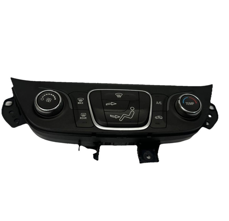 Chevrolet Equinox climate control 2018 hvac ac panel assembly OEM 84175393