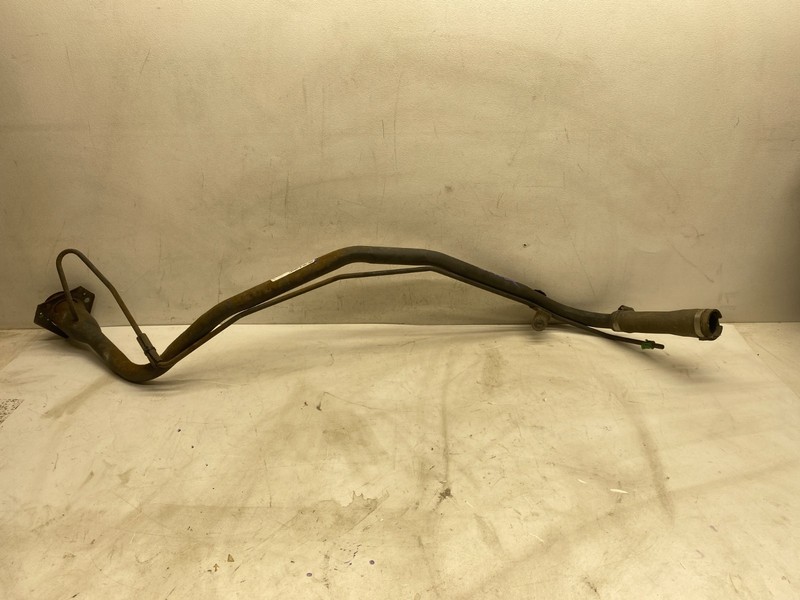2013-2017 BUICK ENCLAVE FUEL GAS FILLER NECK PIPE TUBE HOSE OEM