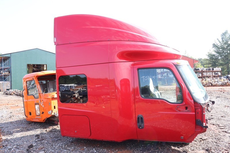 19 2019 INTERNATIONAL LT625 TRUCK TRACTOR CAB COMPLETE OEM