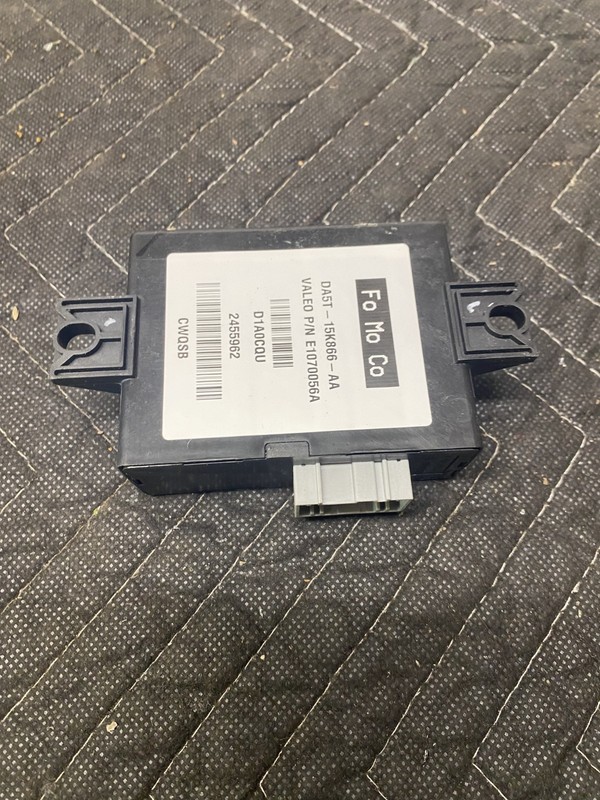 2014 FORD TAURUS LIMITED PARKING AID CONTROL MODULE OEM DA5T-15K866-AA