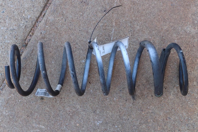 2020-2022 JEEP GLADIATOR 3.6L 4X4 FRONT LEFT DRIVER SIDE COIL SPRING OEM