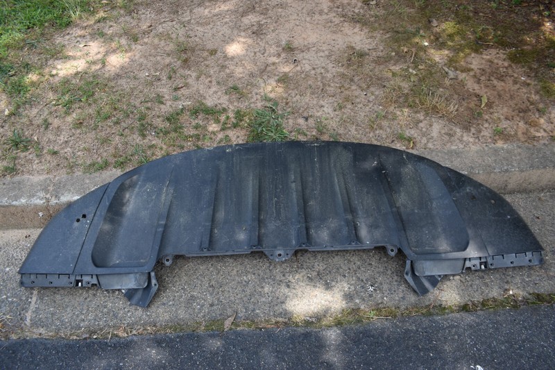 2015-2018 PORSCHE CAYENNE FRONT LOWER VALANCE SPLASH GUARD FACTORY OEM