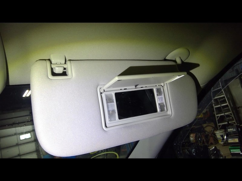 Passenger Right Sun Visor With Illumination Fits 11-24 DURANGO 1702861