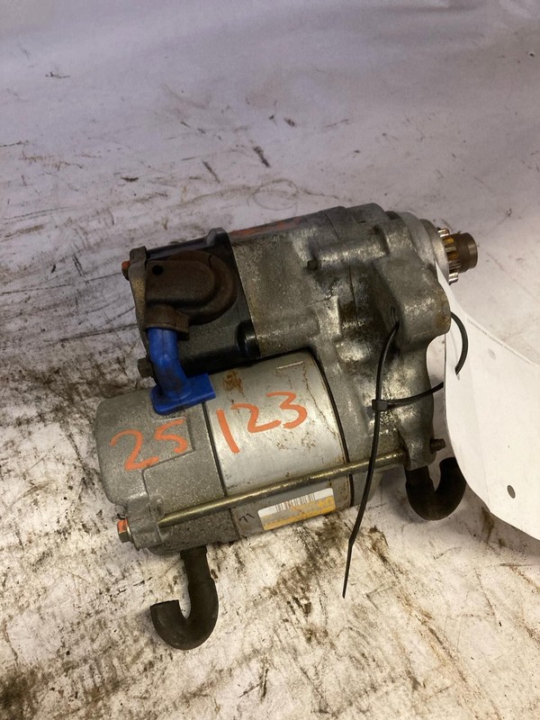 Starter Motor TOYOTA TUNDRA 00 01 02 03 04 05