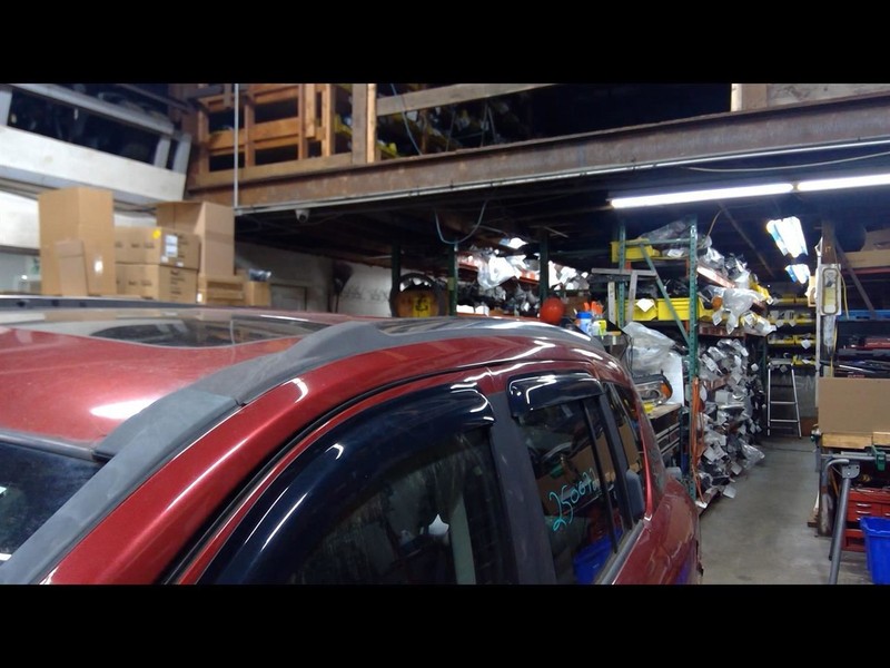 2007-2017 COMPASS Left Luggage Rack 1545808