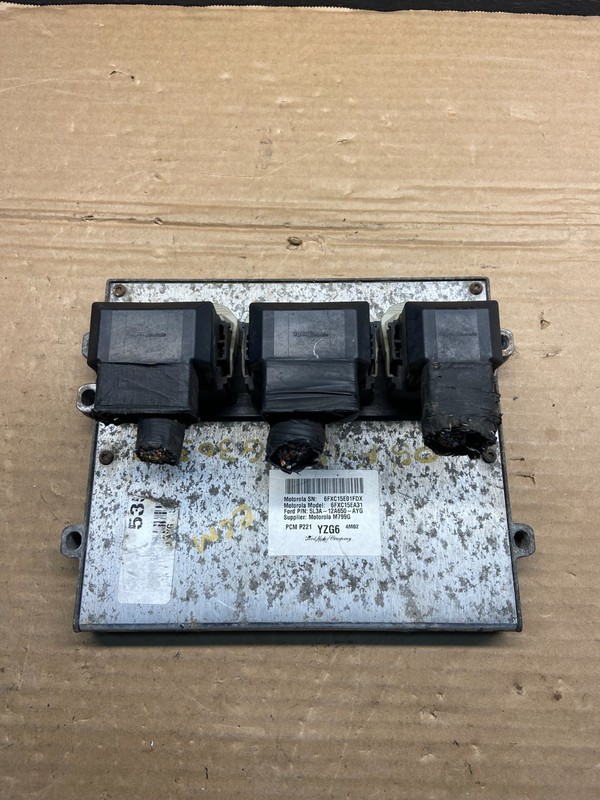 2005 Ford F-150 F150 5.4L Engine Control Unit ECU Computer Module ae4645 DG
