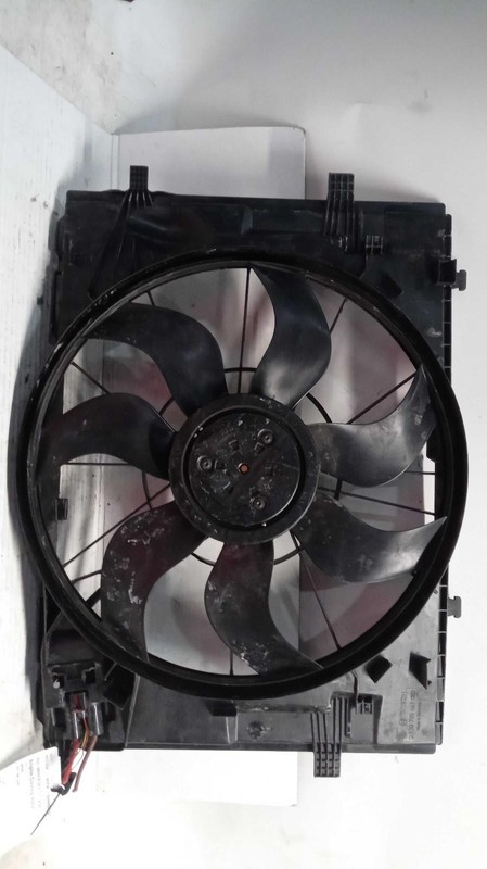 2021 Mercedes-Benz C-Class Engine Cooling Fan Motor OEM 2.0L Grey 71K Miles