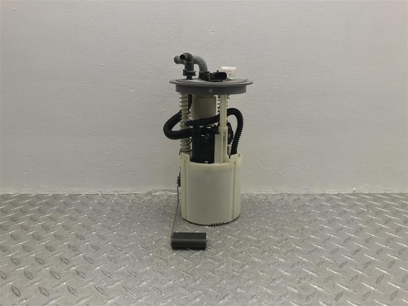 05 06 07 CHEVROLET TRAILBALZER ENVOY RAINER 5.3L GAS FUEL PUMP OEM