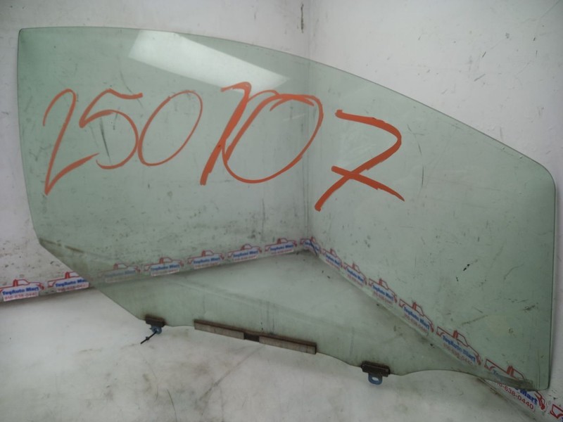 06-11 TOYOTA YARIS FRONT PASSENGER RIGHT DOOR GLASS