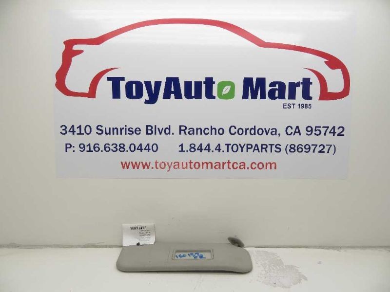 Passenger Right Sun Visor Thru 3/05 Fits 03-05 MATRIX 57121