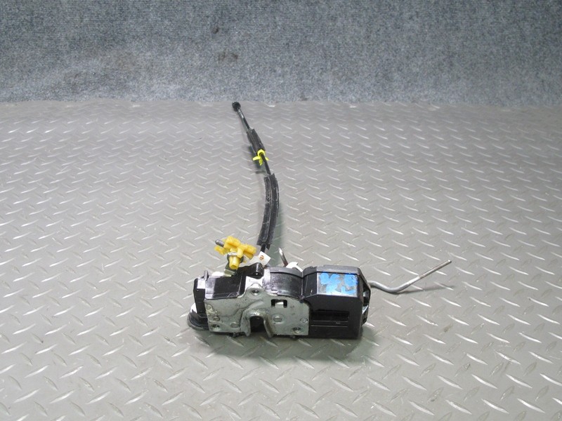 2009-2014 CADILLAC ESCALADE REAR LEFT DOOR LOCK LATCH ACTUATOR
