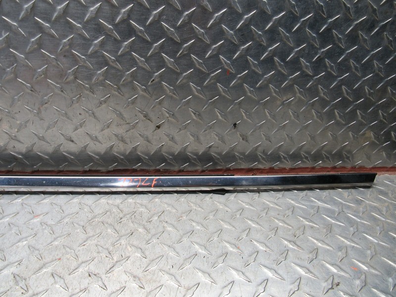 2005 HONDA ACCORD LEFT FRONT DRIVER BODY SIDE MOLDING CHROME TRIM SDN 2.4L