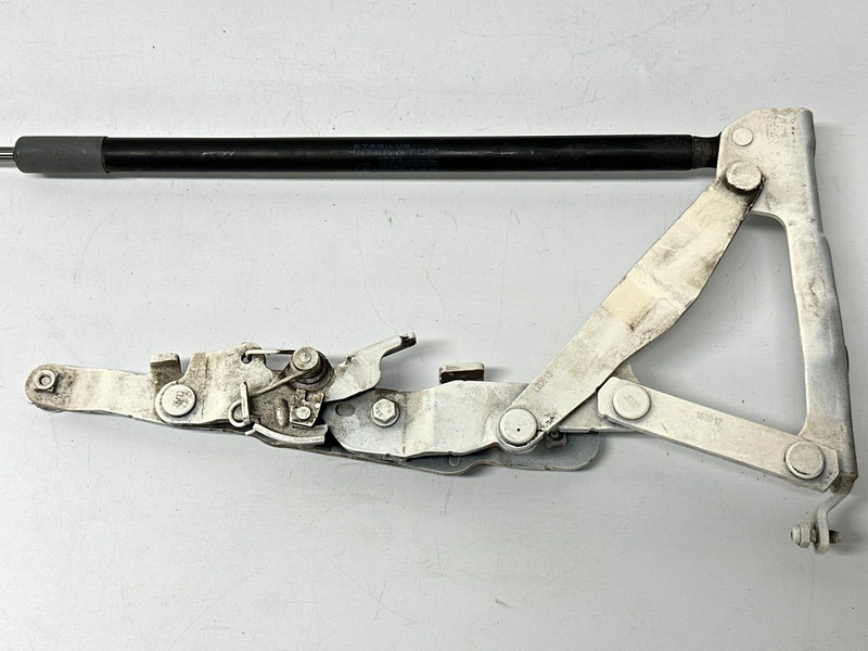 ✅ Mercedes Benz SLK250 Left Side Hood Hinge OEM A1728800128 with Pressure Strat