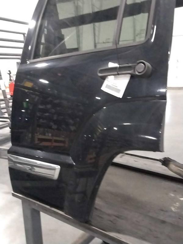 2010 Jeep Liberty Rear Left Door Black Used Good Condition 121K Miles