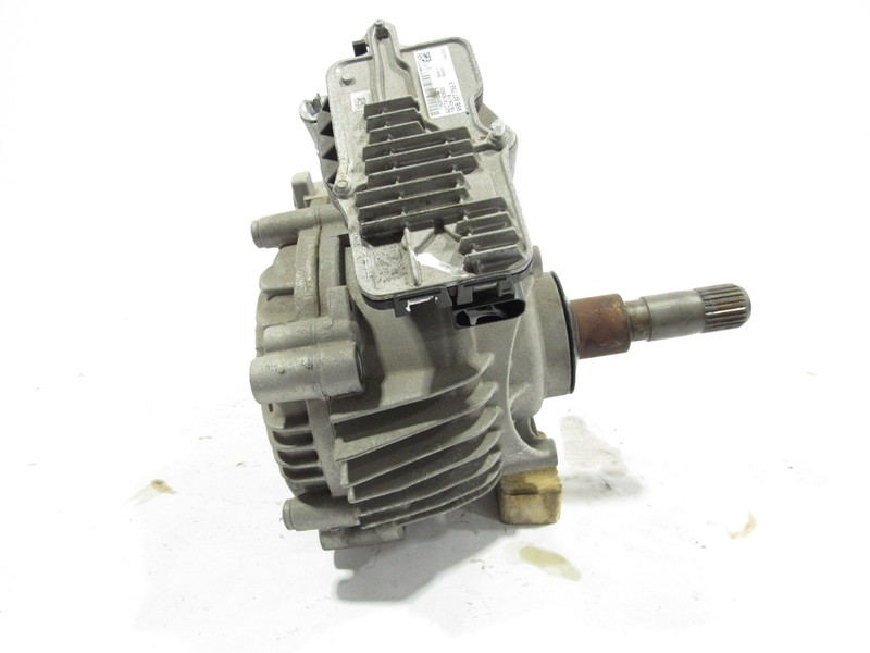 Porsche Macan 2019 2.0L Automatic Transmission Transfer Case W/ Motor 19-24 ;:Y