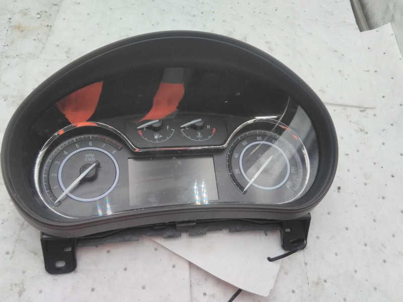 Used Speedometer Gauge fits: 2016 Buick Regal cluster MPH opt UMN enhanced drive