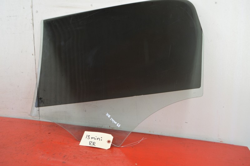 11-16 MINI COOPER COUNTRYMAN R60 REAR RIGHT PASSENGER SIDE DOOR WINDOW GLASS OEM