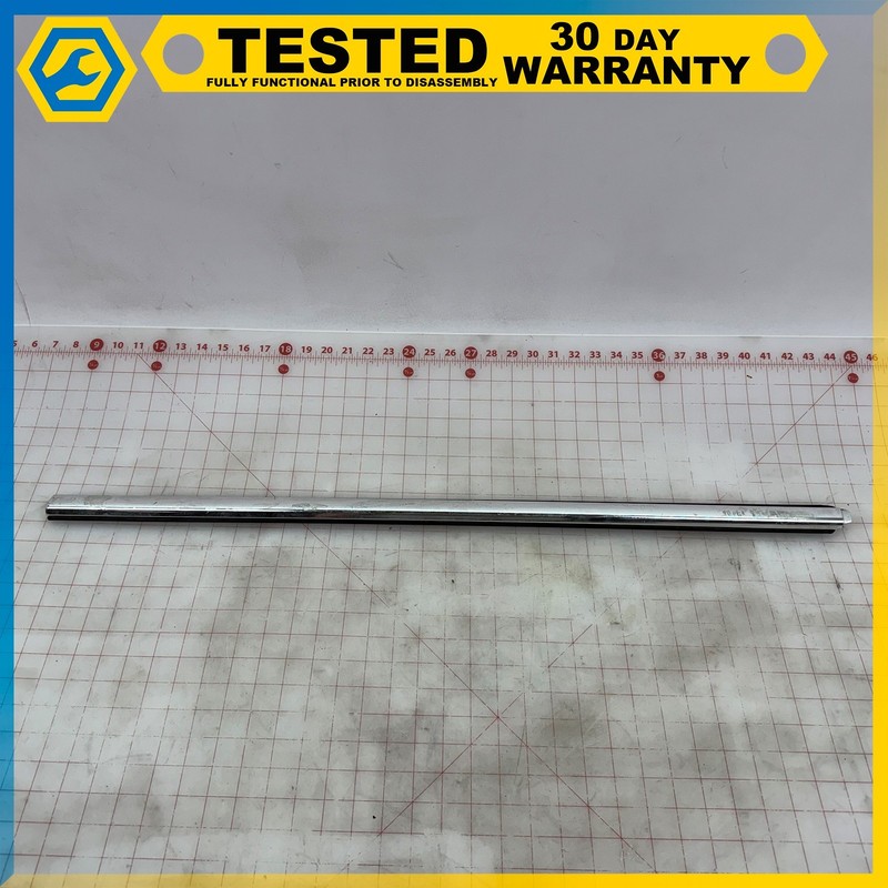 14-24 MASERATI GHIBLI FRONT LEFT DRIVER SIDE DOOR WINDOW BELT MOLDING OEM
