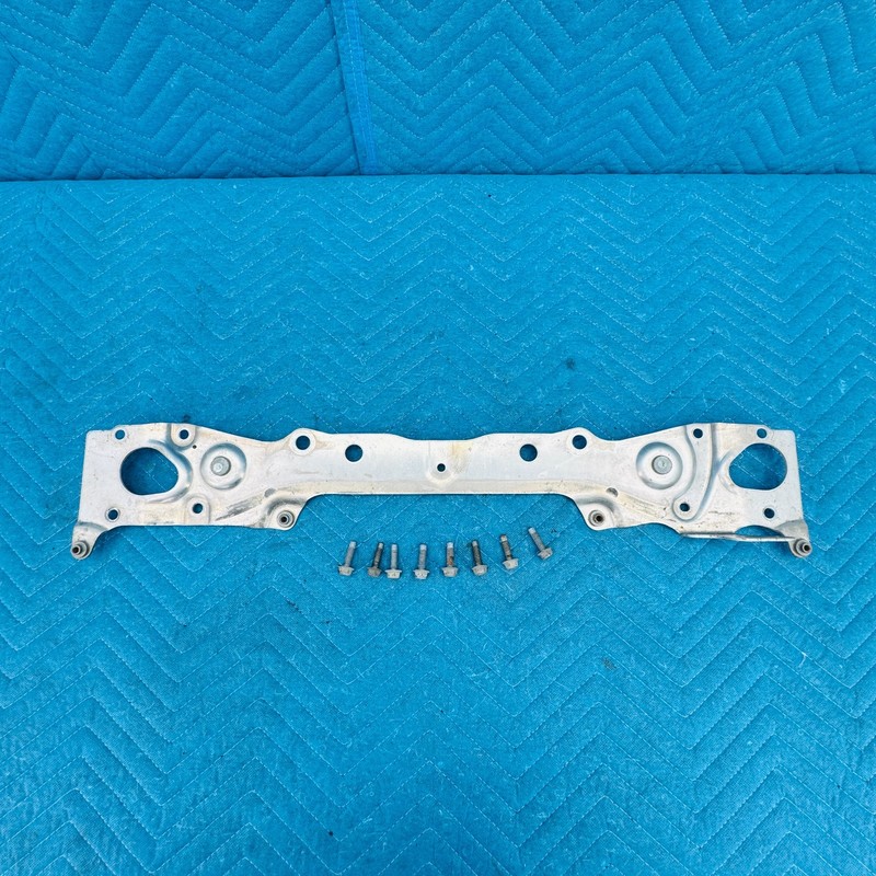 14-23 INFINITI Q50 Q60 Front Subframe Crossmember Cradle Undercarriage Plate OEM