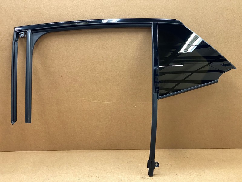 2021-2023 BUICK ENVISION REAR LEFT DRIVER SIDE QUARTER GLASS TRIM OEM LOT785