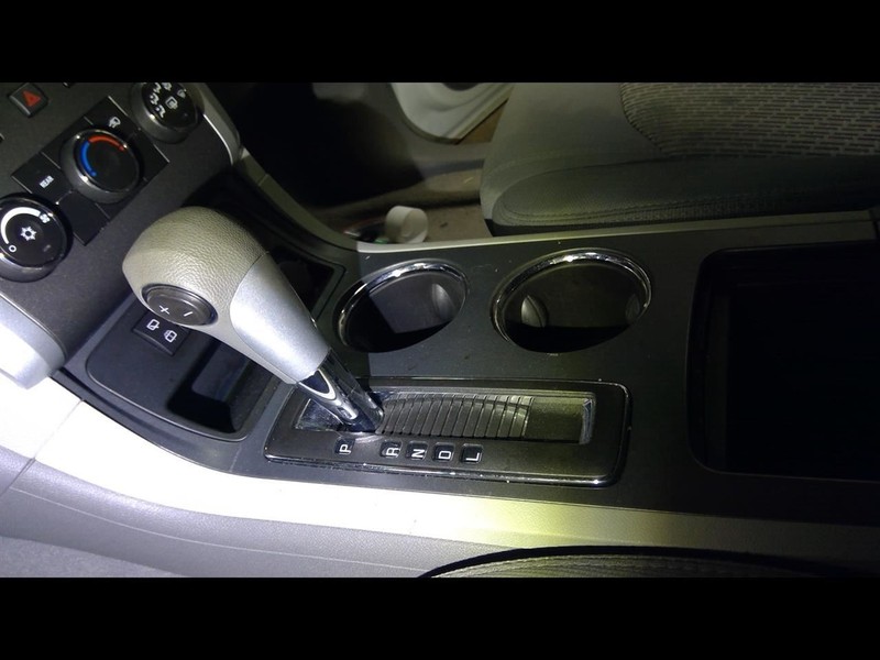 2010 TRAVERSE Automatic Transmission Shifter 1518618