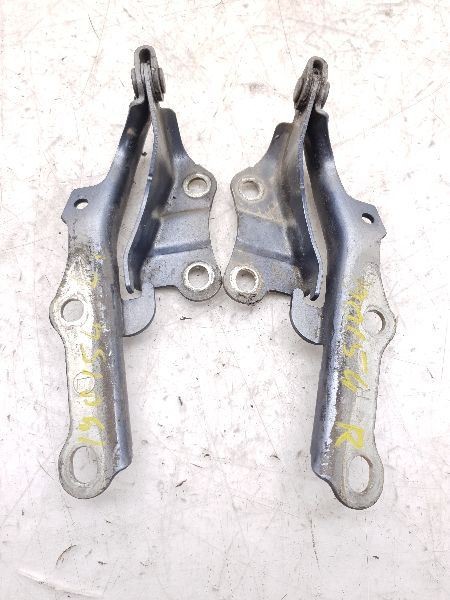 01-07 TOYOTA HIGHLANDER LEFT AND RIGHT SIDES HOOD HINGES
