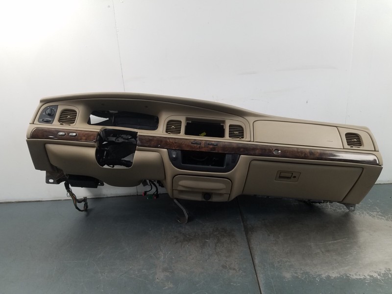2008 Grand Marquis / Crown Vic Victoria Dash Panel #1887 C3