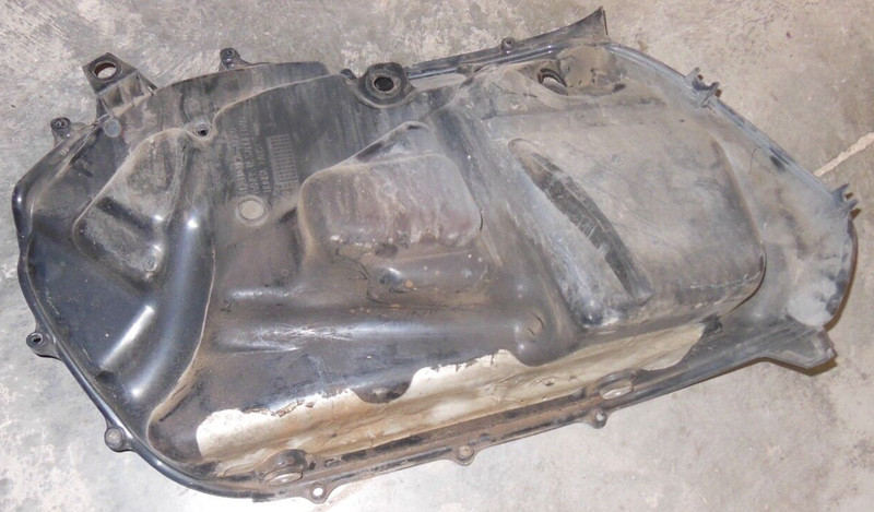 2002 Honda Goldwing GL1800 GL 1800 Right Side Inner Luggage Box Saddle Bag Panel