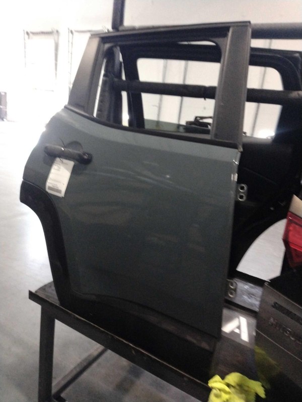2018 Jeep Renegade Rear Right Door Blue OEM Used 70000 Miles - NJ25-16043-406022