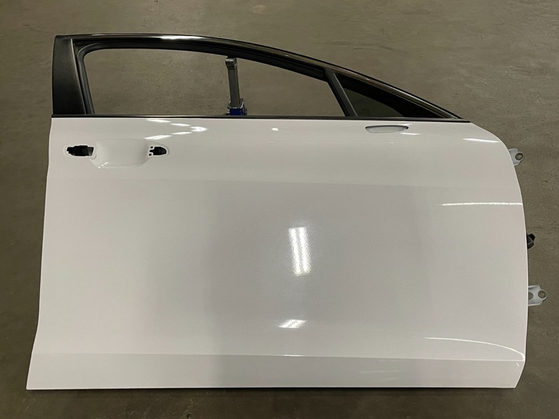21 22 23 24 Kia K5 Front Right Passenger Exterior Door Shell Panel 1652 OEM