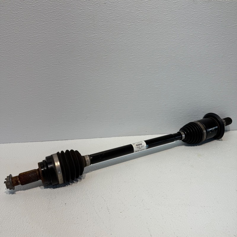 BMW F30 320i Rear Left Driver Side Axle Shaft 7609351 OEM