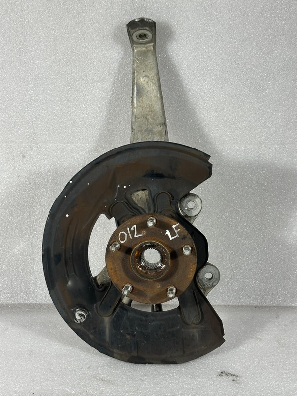 2015 - 2023 LEXUS RC300 RC350 AWD FRONT LEFT DRIVER SIDE SPINDLE KNUCKLE HUB OEM
