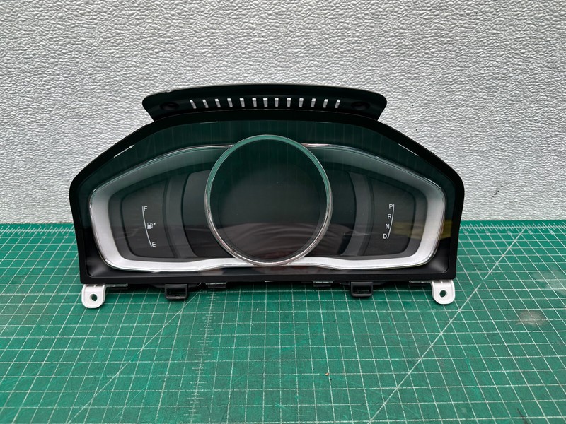16-18 Volvo S60 INSTRUMENT CLUSTER SPEEDOMETER OEM