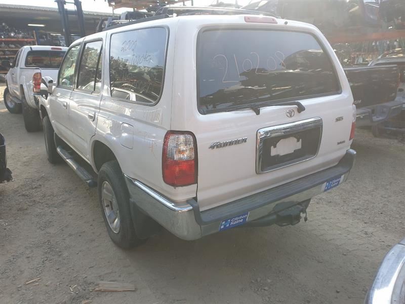 96-02 TOYOTA 4 RUNNER REAR AXLE 3.73 RATIO WITH ABS 2WD