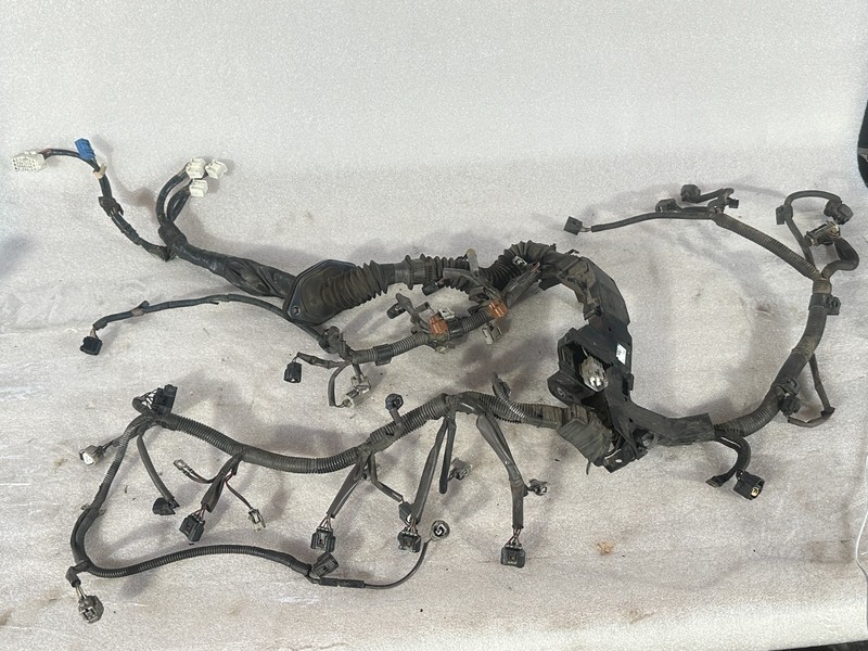 2005 06 07 Toyota Sequoia Engine Wire Harness 4.7L AT 2WD 82121-34353