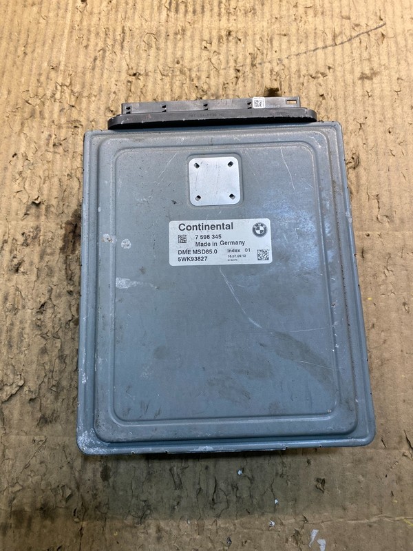 2009 to 2011 Bmw 550i 750i Engine Computer ECU Control Module ECM Y1163 DG