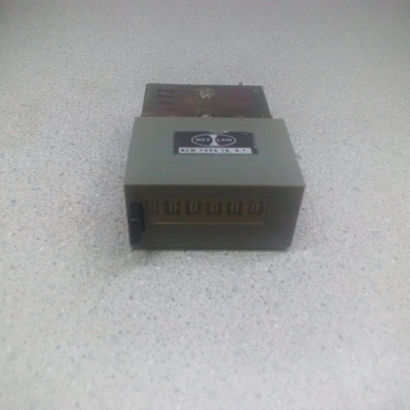 Hengstler Counter, F 043-6-1, 115VAC. 10C/S 2500/2700