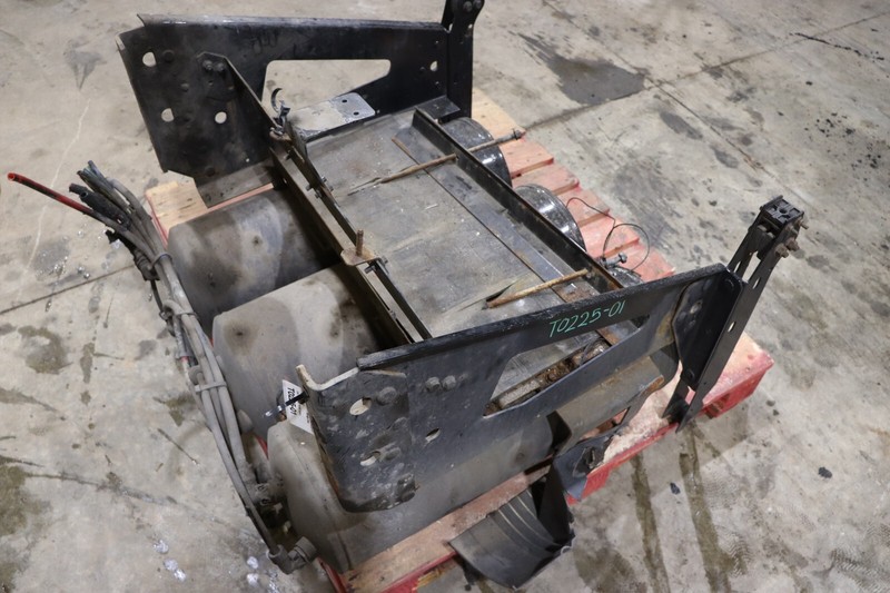 2019-2023 VOLVO VNL 760 D13 BATTERY TRAY W/ 3 AIR TANKS COMPLETE OEM