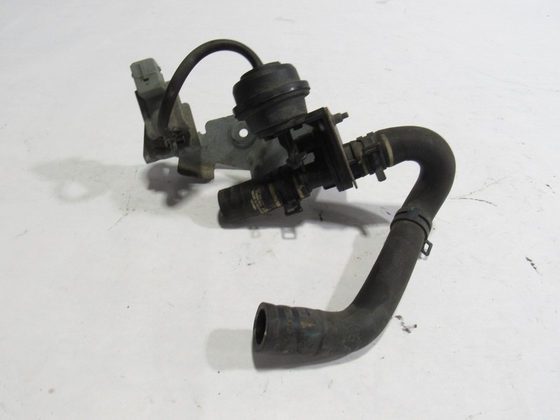 14-16 Porsche Cayman 2014 Changeover Valve Air Pipe Hose ;:A