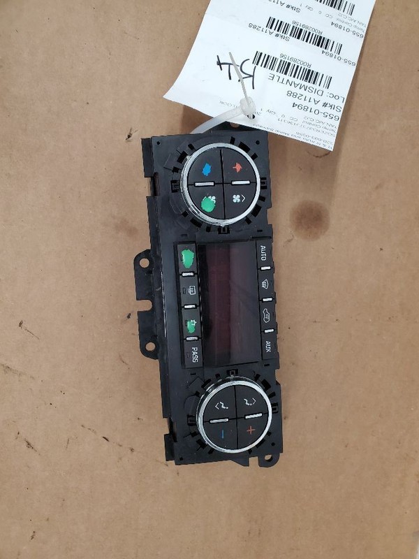 Temperature Control Front Automatic Opt CJ2 Fits 07-10 OUTLOOK 289156