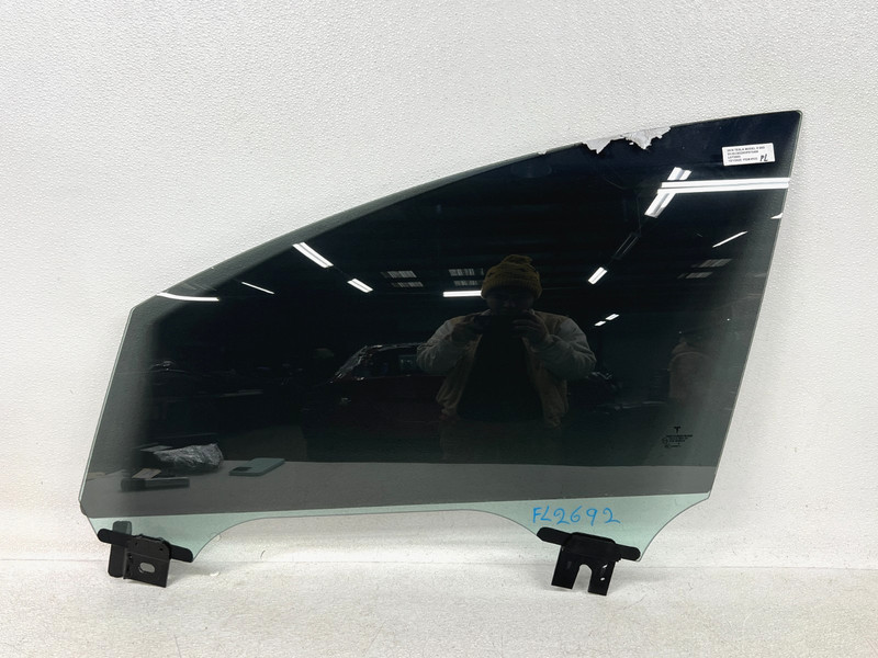 ⭐2016-2020 TESLA MODEL X FRONT LEFT DRIVER DOOR WINDOW GLASS TINT OEM LOT2692